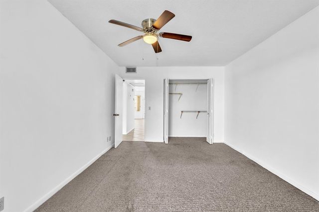 3076 Cornwall D, Boca Raton, FL 33434