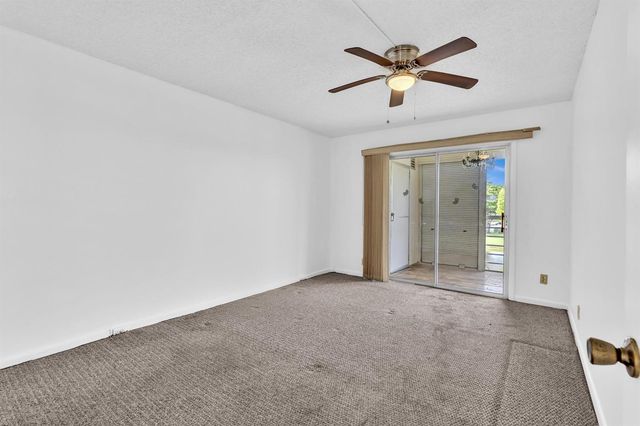 3076 Cornwall D, Boca Raton, FL 33434