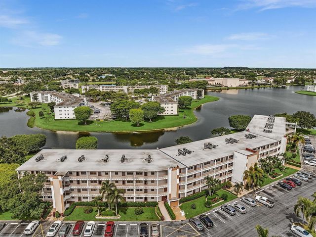 3076 Cornwall D, Boca Raton, FL 33434