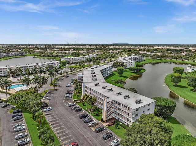 3076 Cornwall D, Boca Raton, FL 33434