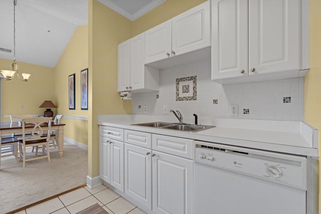 4879 Dahlia Ct Apt 303, Myrtle Beach, SC 29577