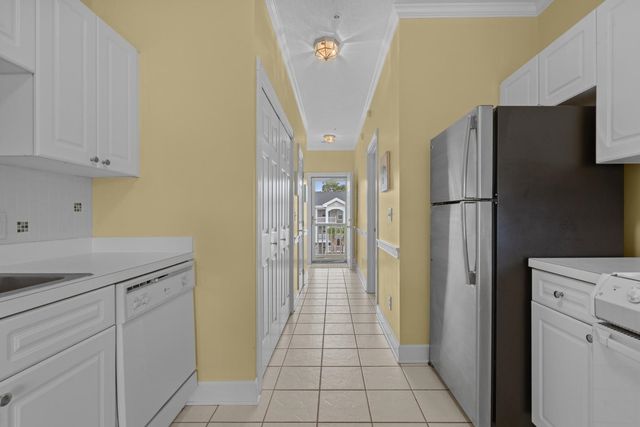 4879 Dahlia Ct Apt 303, Myrtle Beach, SC 29577
