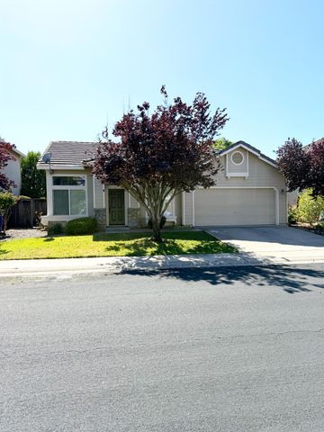 106 Gilded Rock Cir, Folsom, CA 95630