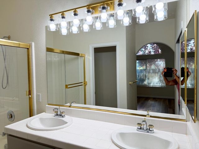 106 Gilded Rock Cir, Folsom, CA 95630