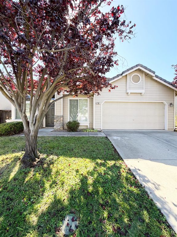 106 Gilded Rock Cir, Folsom, CA 95630