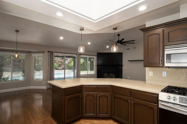 1678 E Trenton Avenue, Fresno, CA 93720