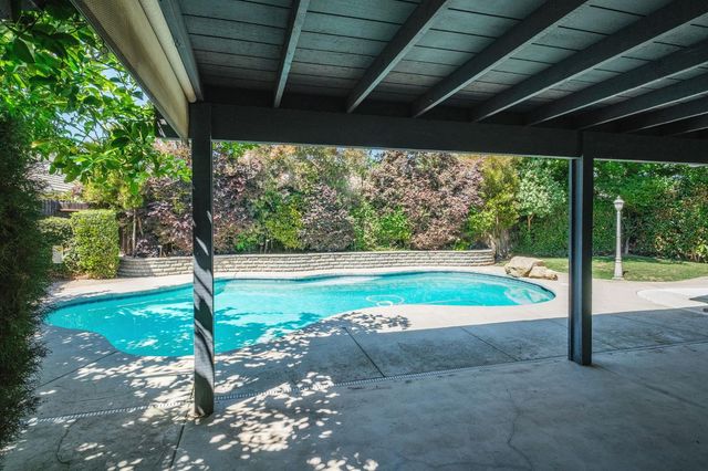1678 E Trenton Avenue, Fresno, CA 93720