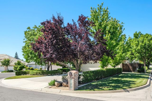 1678 E Trenton Avenue, Fresno, CA 93720