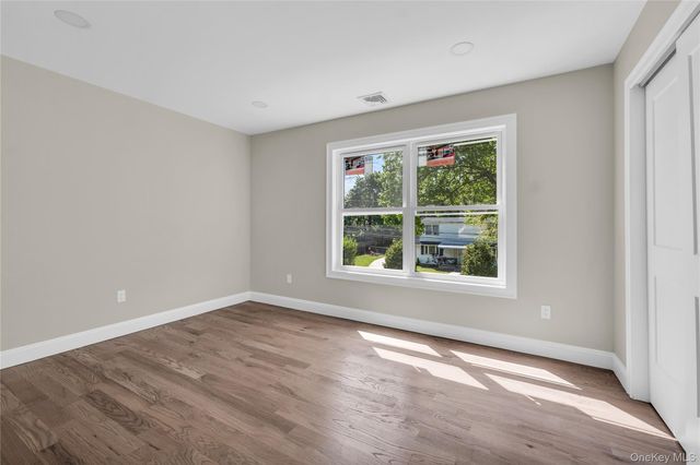20 Lehigh Avenue, Centereach, NY 11720