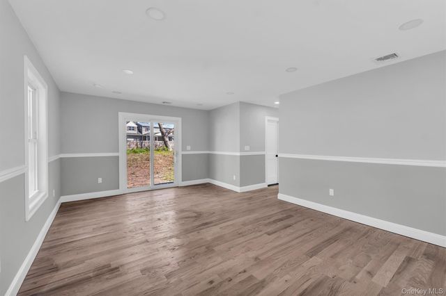 20 Lehigh Avenue, Centereach, NY 11720