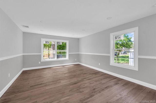 20 Lehigh Avenue, Centereach, NY 11720