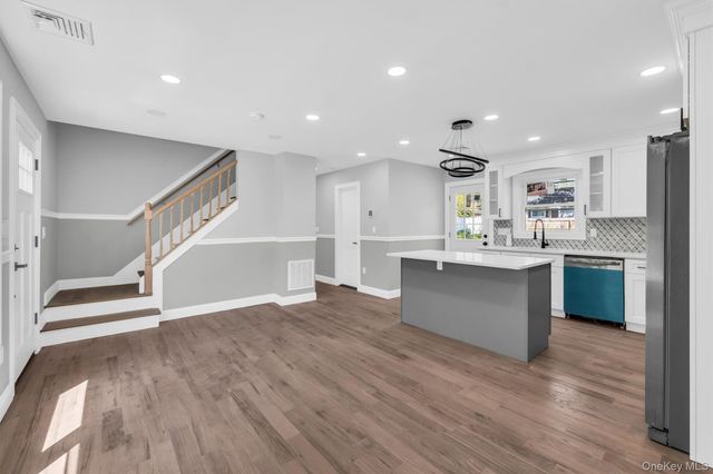 20 Lehigh Avenue, Centereach, NY 11720