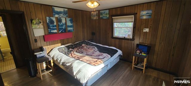 1656 Hamburg Turnpike, Wayne, NJ 07470