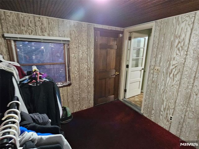 1656 Hamburg Turnpike, Wayne, NJ 07470