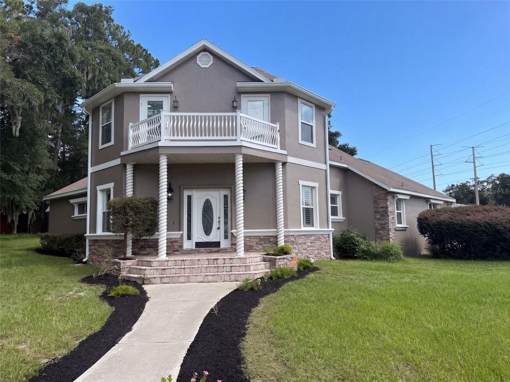 Image 1 of property listing at 4335 SE 8TH STREET, Ocala, FL 34471