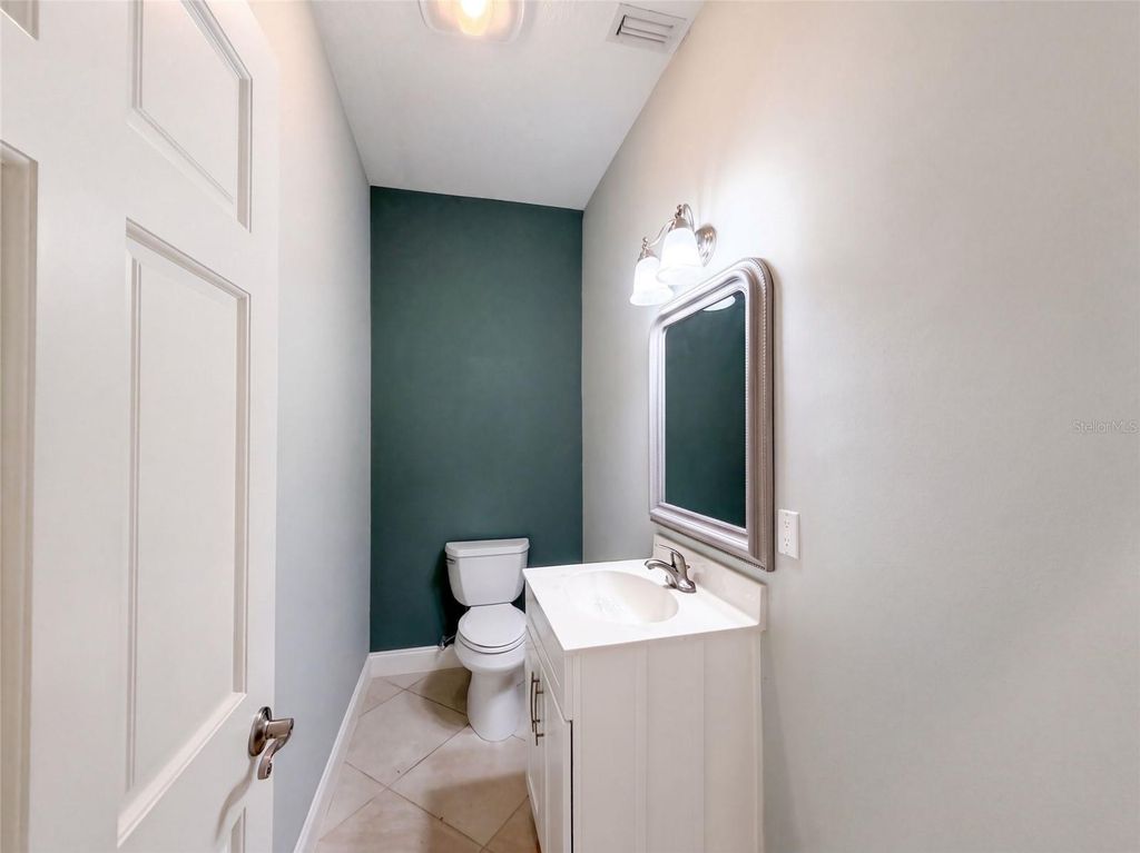 Image 14 of property listing at 4335 SE 8TH STREET, Ocala, FL 34471