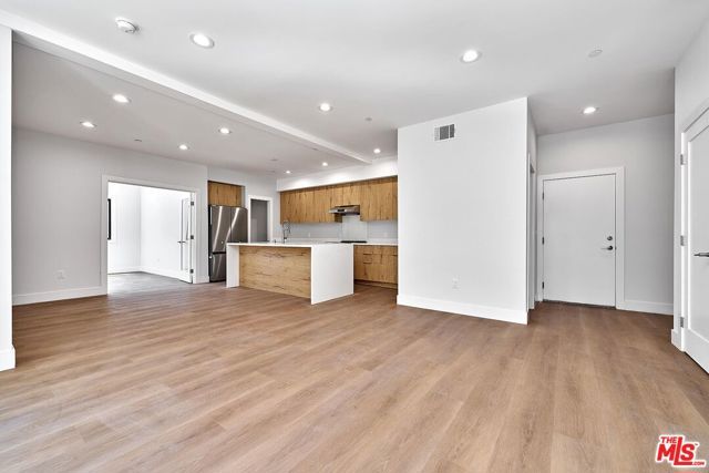 102 Marion Boulevard, Fullerton, CA 92835