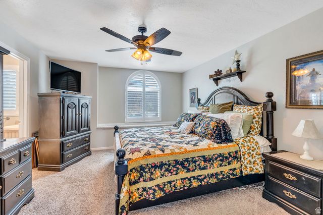 8752 S ALTA COVE DR, Sandy, UT 84093