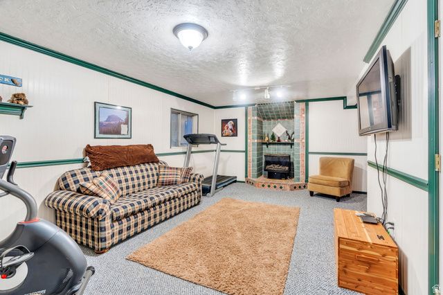 8752 S ALTA COVE DR, Sandy, UT 84093
