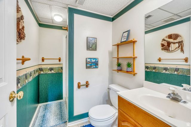 8752 S ALTA COVE DR, Sandy, UT 84093