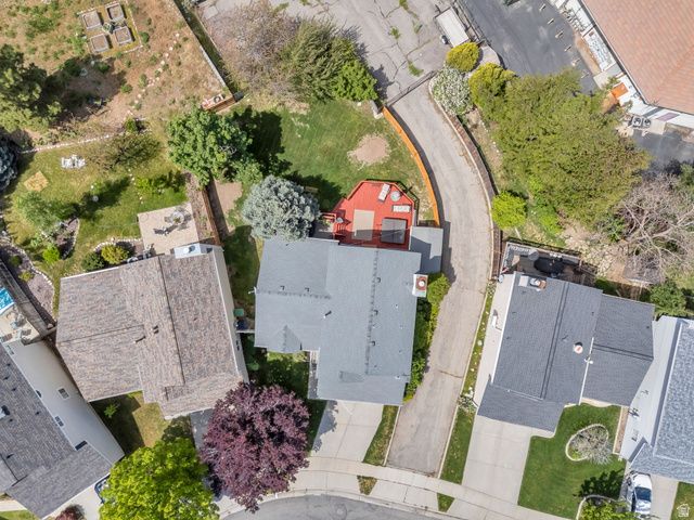 8752 S ALTA COVE DR, Sandy, UT 84093