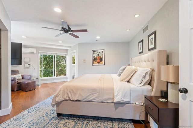 17924 Saint Andrews Dr, Poway, CA 92064