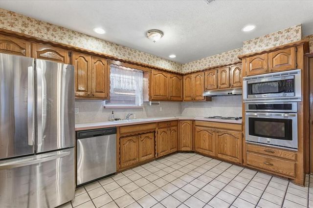 9509 N Georgia Avenue, Oklahoma City, OK 73120