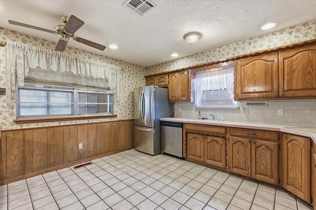 9509 N Georgia Avenue, Oklahoma City, OK 73120