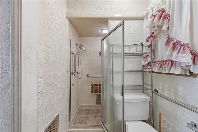 9509 N Georgia Avenue, Oklahoma City, OK 73120