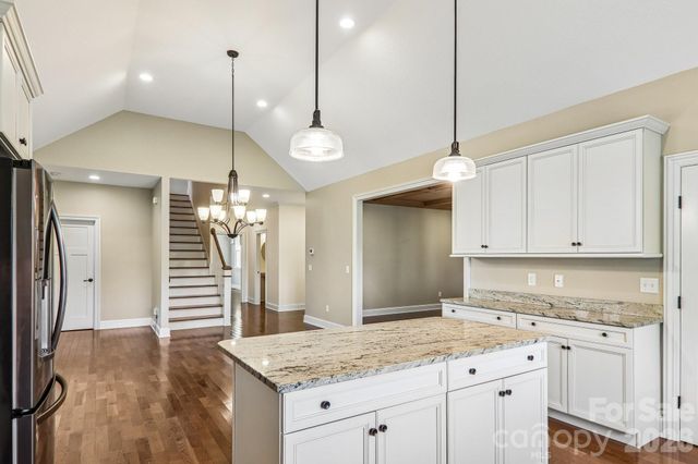 17 Hamilton Woods Lane, Etowah, NC 28729