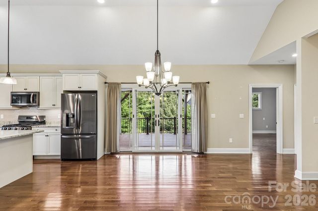 17 Hamilton Woods Lane, Etowah, NC 28729