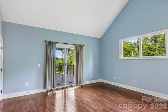 17 Hamilton Woods Lane, Etowah, NC 28729