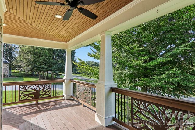 17 Hamilton Woods Lane, Etowah, NC 28729