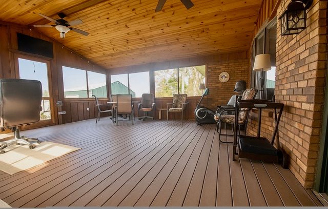 1764 Wolverine Road, Dixon, IL 61021