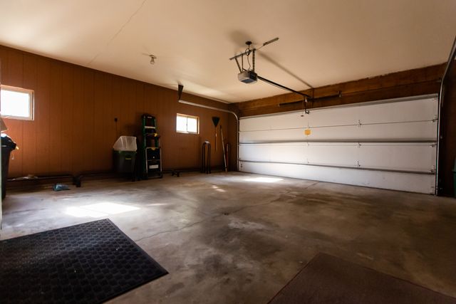 1764 Wolverine Road, Dixon, IL 61021