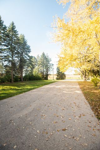 1764 Wolverine Road, Dixon, IL 61021