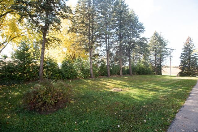 1764 Wolverine Road, Dixon, IL 61021