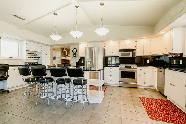 1764 Wolverine Road, Dixon, IL 61021