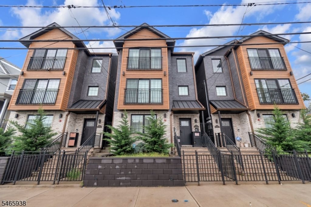 73 Stuyvesant Ave, Newark City, NJ 07106 — exterior