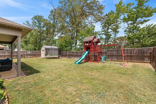 37 Fletcher, Austin, AR 72007