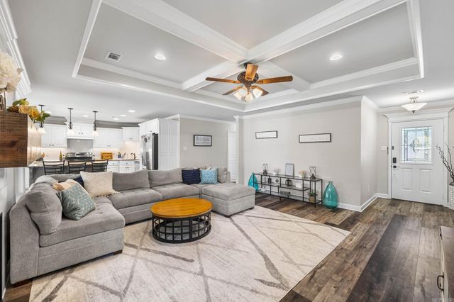 37 Fletcher, Austin, AR 72007