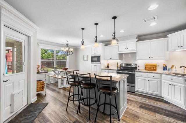 37 Fletcher, Austin, AR 72007