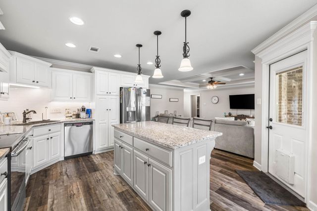 37 Fletcher, Austin, AR 72007