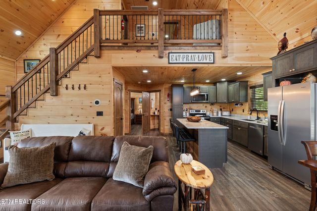 4385 Chamberlain Lane, Sevierville, TN 37862