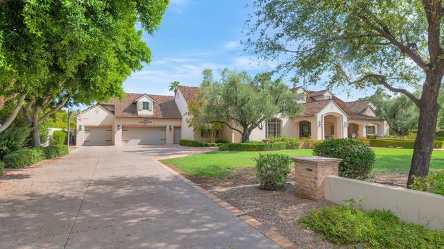 6248 E Montecito Avenue, Scottsdale, AZ 85251