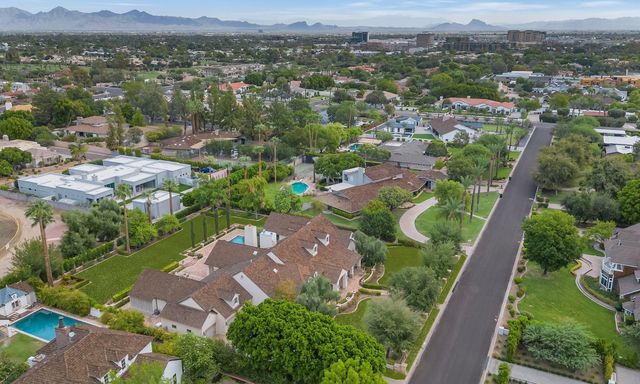 6248 E Montecito Avenue, Scottsdale, AZ 85251