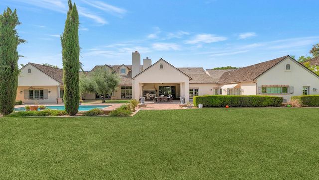 6248 E Montecito Avenue, Scottsdale, AZ 85251