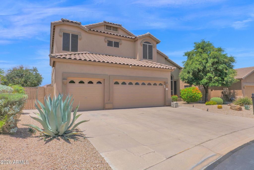 7807 E RED HAWK Circle, Mesa, AZ 85207 — photo 4