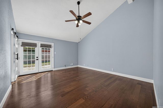 6138 LYNGROVE ST, San Antonio, TX 78249