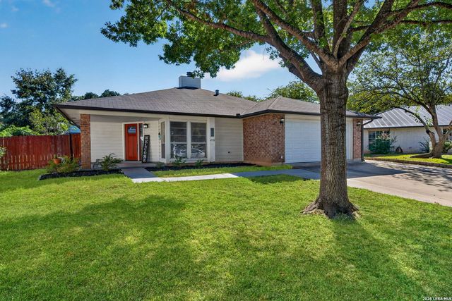 6138 LYNGROVE ST, San Antonio, TX 78249